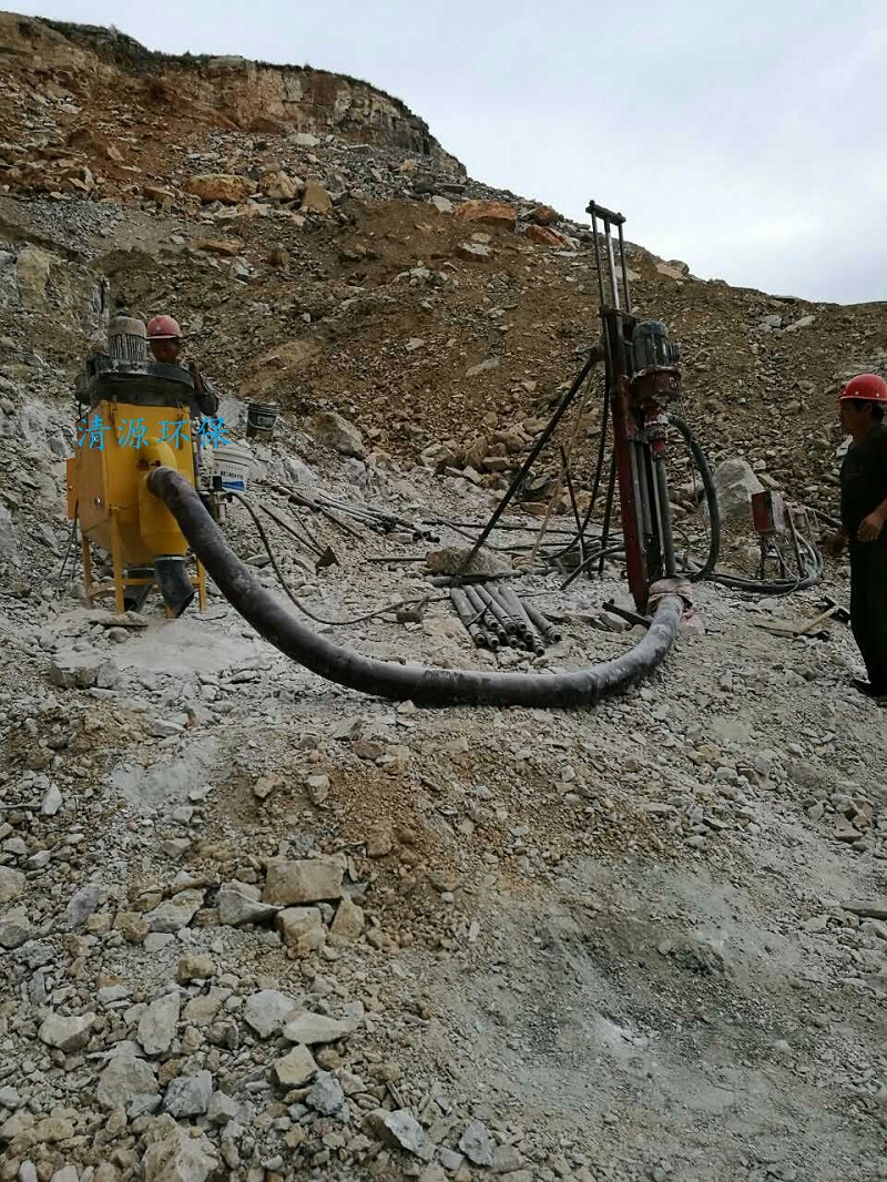 鉆孔機(jī)除塵器